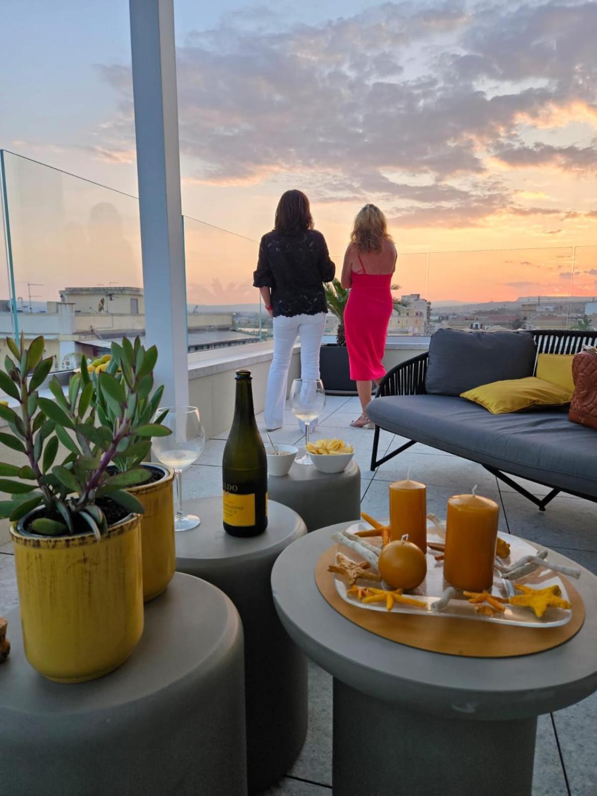 Bed and Breakfast La Terrazza Sul Porto Syracuse Exterior foto